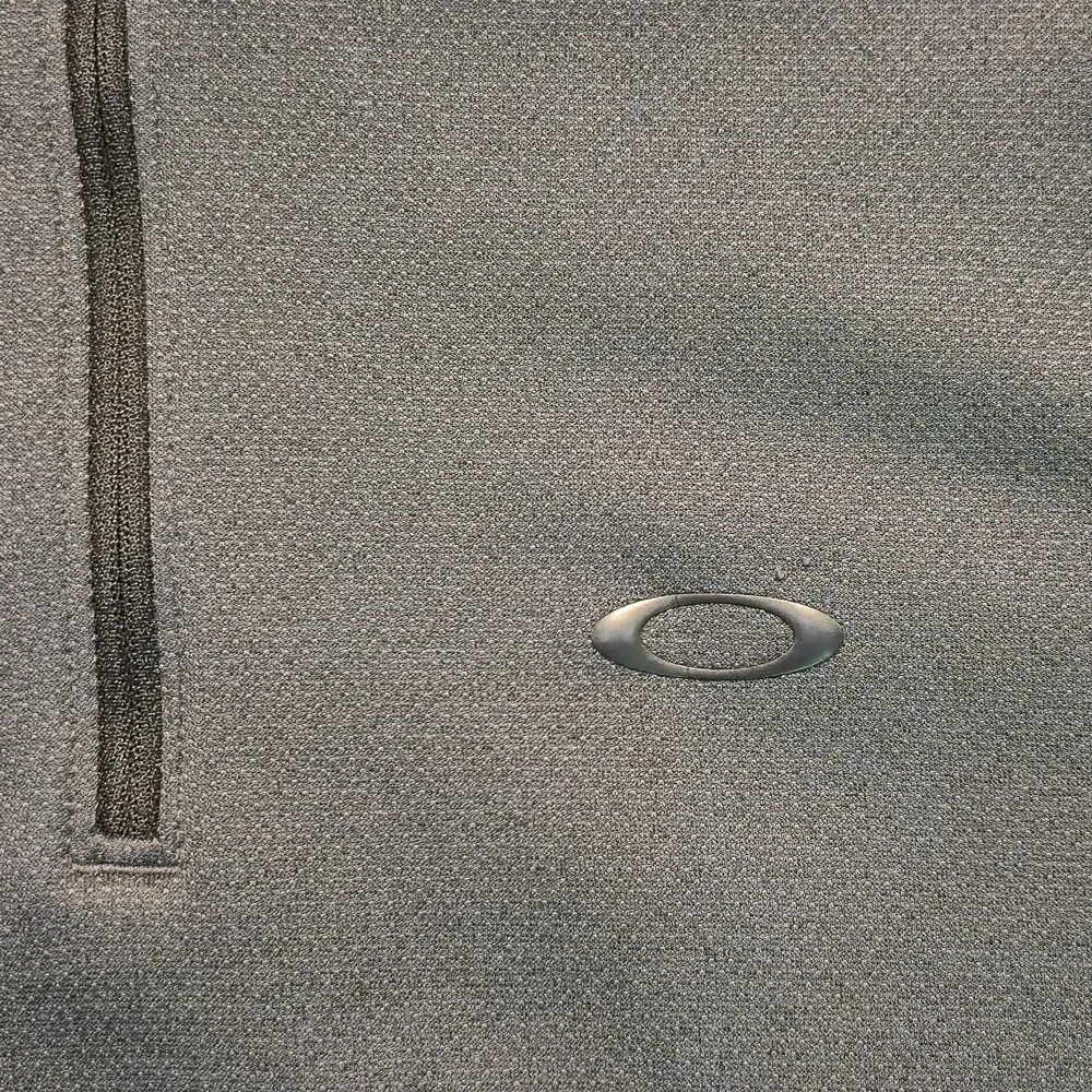 Oakley pullover mens